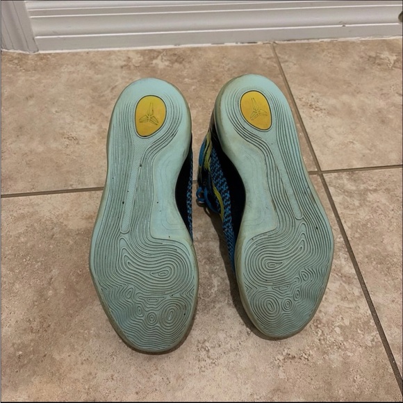 Nike Kobe IX 9 Elite Perspective Basketball Shoes 6Y - Picture 5 of 6